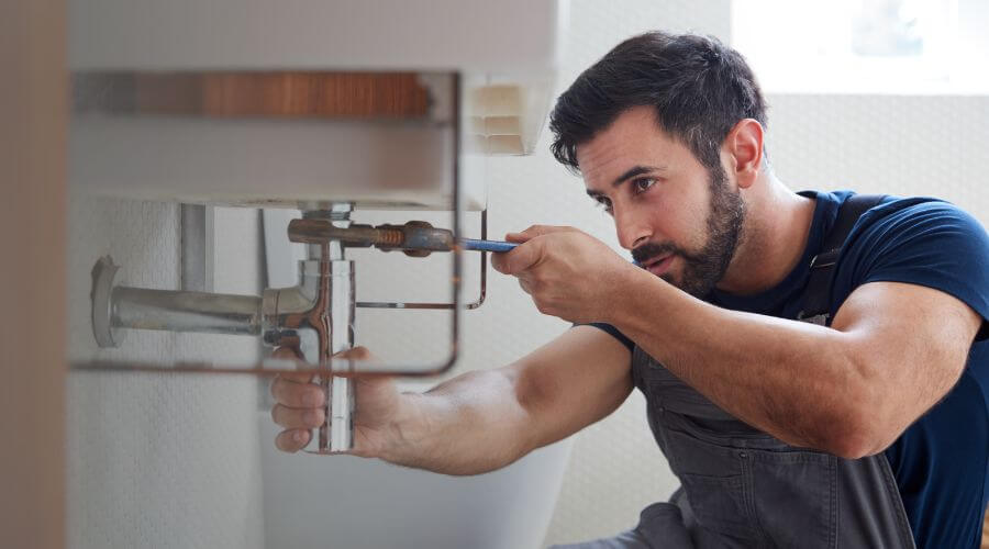 Sink faucet replacement in Sheep Springs, NM